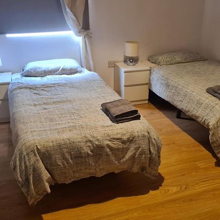 Gibraltar Town Centre Flat With Roof Terrace Lägenhet Exteriör bild
